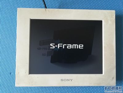 磁帶 德生短波王 索尼CD隨身聽(tīng) 索尼相框 攝像機(jī) 萬(wàn)用表 幻像電源 德州計(jì)算器 硬盤(pán)盒